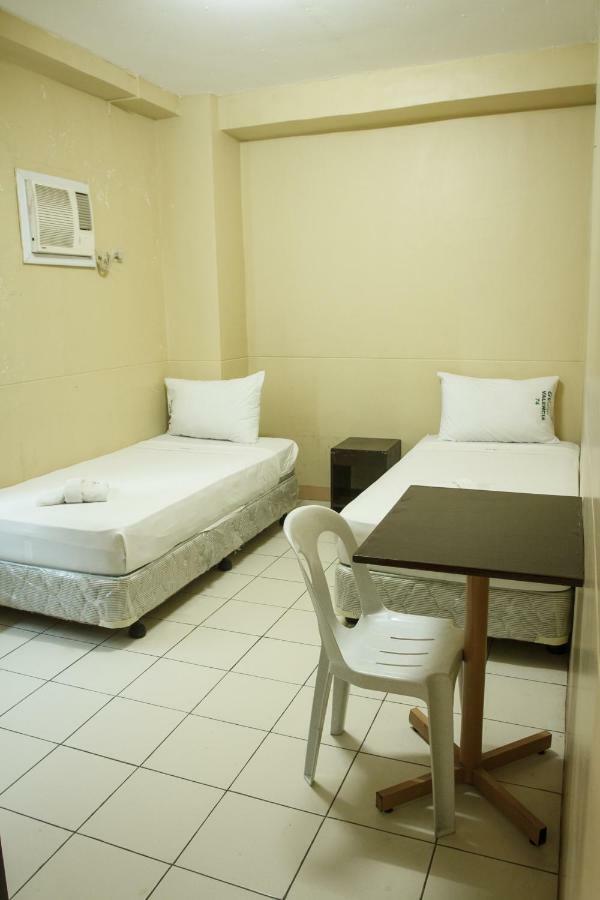Gv Hotel - Valencia Εξωτερικό φωτογραφία